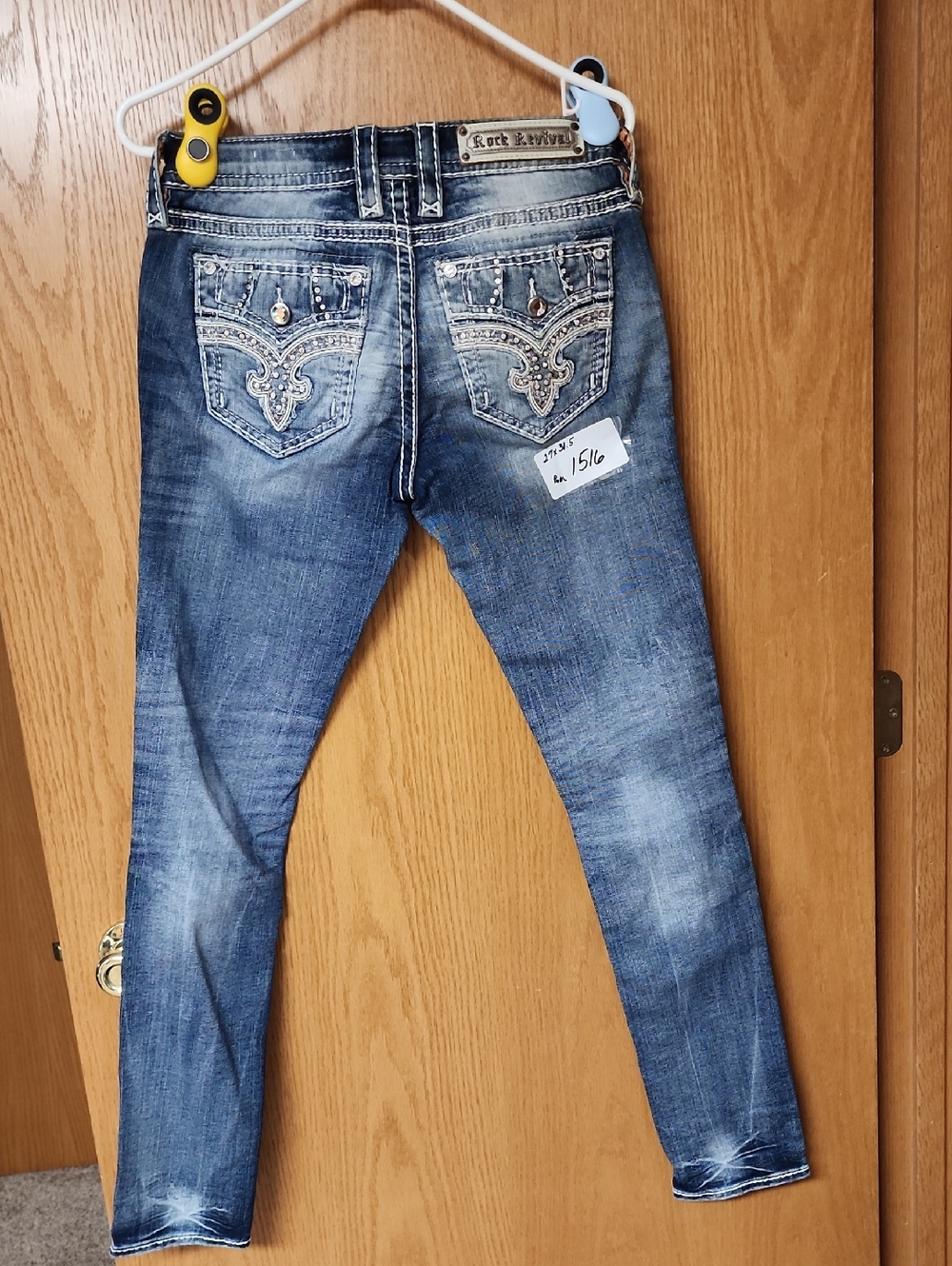 Rock Revival Women's Embroidered Back Pocket Skinny Jeans 27x31.5 number 1516